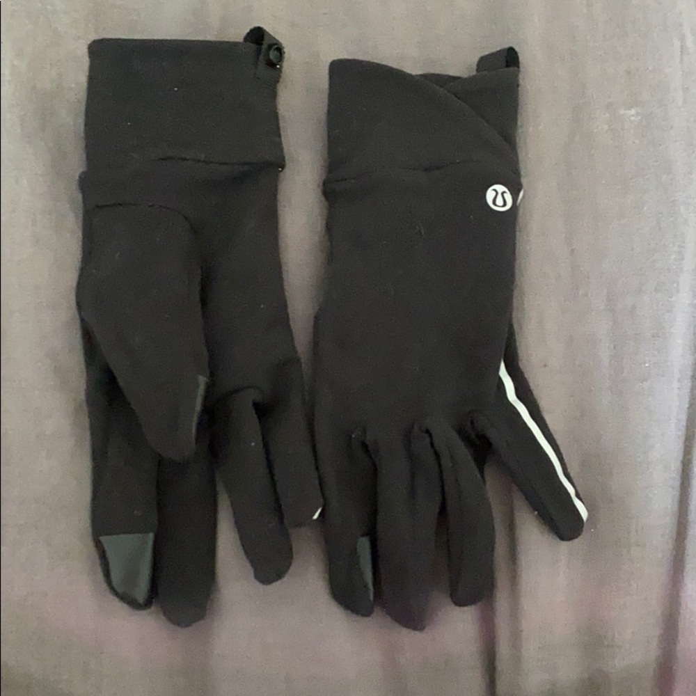 Lululemon winter touch screen gloves
